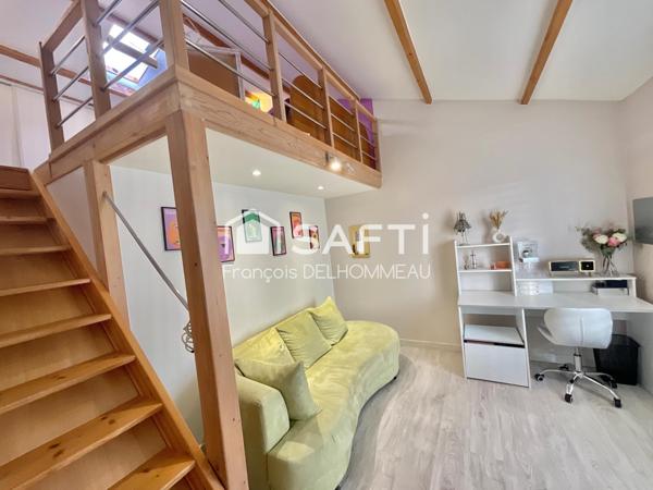 Maison de 141m2, 4 chambres, 1 bureau, garage sur une parcelle de 882m2