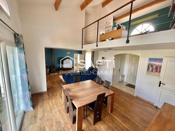 Maison de 141m2, 4 chambres, 1 bureau, garage sur une parcelle de 882m2