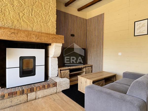 A vendre maison en pierre à Sarliac Sur L Isle 24420