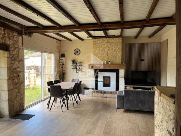 A vendre maison en pierre à Sarliac Sur L Isle 24420
