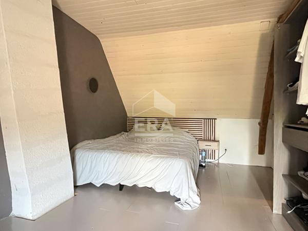 A vendre maison en pierre à Sarliac Sur L Isle 24420
