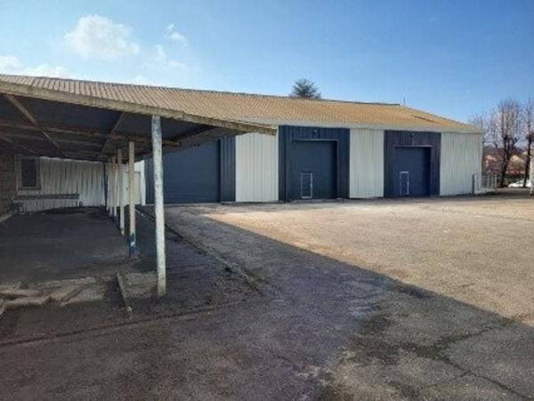LOCAL D’ACTIVITÉS 510 m2 + bureau + stockage extérieur