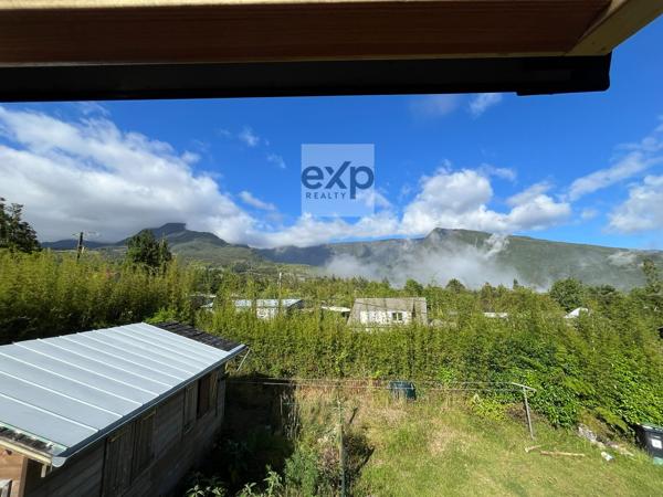 Grande maison–Grand Coude–Vue montagne