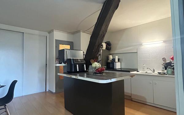 Appartement à louer    2 pièces • 50 m2 Dijon