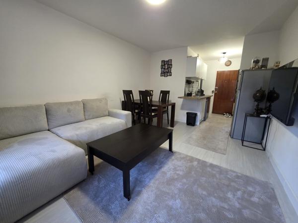 appartement 2 pièces avec locataire