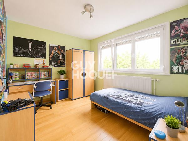 Semi-individuelle : garage &amp; jardin
