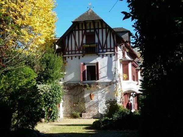 Vente Maison 12 pièces 270 m2 à Nay