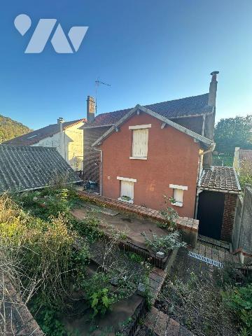 A vendre Maison individuelle, T4, à AMFREVILLE-LA-MI-VOIE (76920), d'une surface habitable de 8...