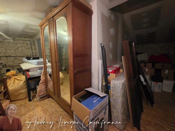 Maison à vendre 8 pièces SAINT SATURNIN DU BOIS (17)