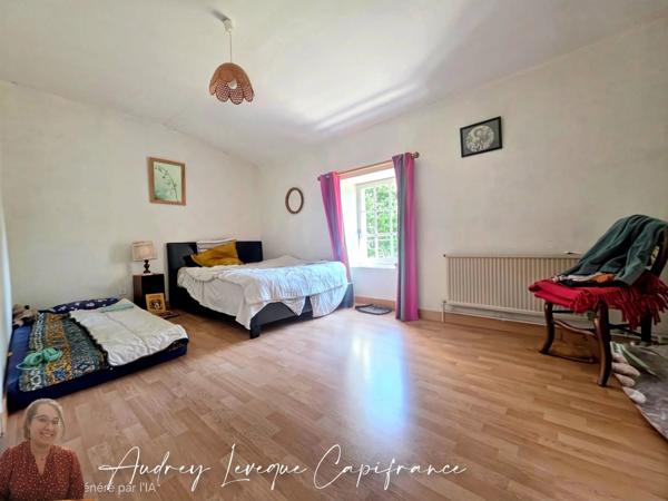 Maison à vendre 8 pièces SAINT SATURNIN DU BOIS (17)