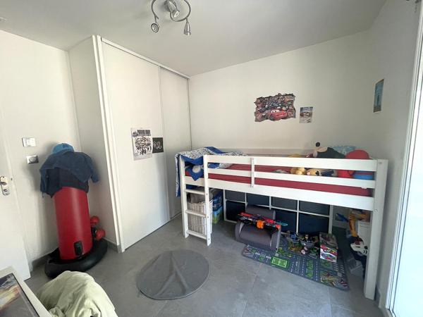 La Roque, maison plain-pied sur terrain de 1700m²