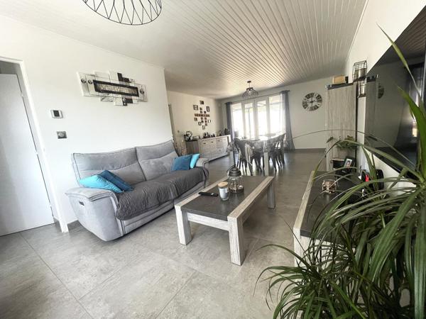 La Roque, maison plain-pied sur terrain de 1700m²