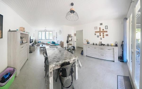 La Roque, maison plain-pied sur terrain de 1700m²