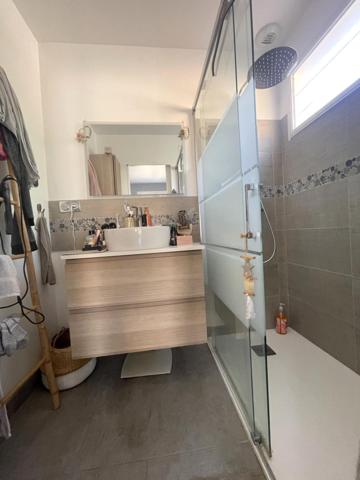 La Roque, maison plain-pied sur terrain de 1700m²