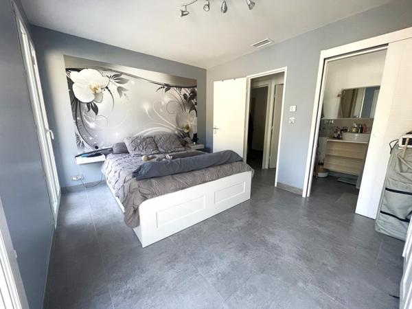 La Roque, maison plain-pied sur terrain de 1700m²