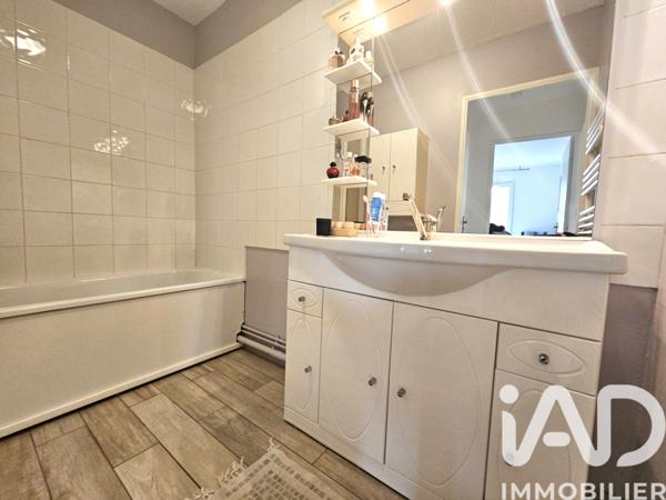 Appartement à vendre 2 pièces 57,3 m² Marseille 6