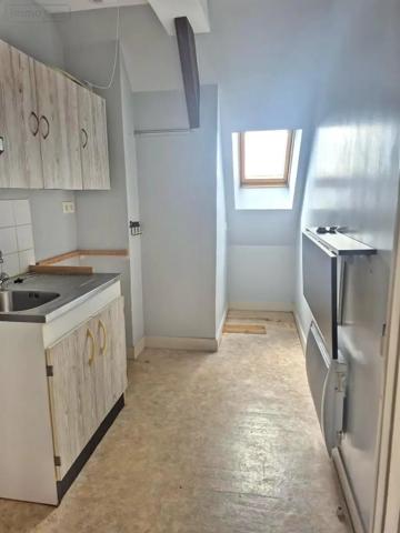Location - Appartement Saint-Martin-de-Fontenay 14320 2 pièces 36 m 2