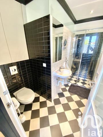 Maison à vendre 7 pièces 215 m² Saint-Julien-en-Born