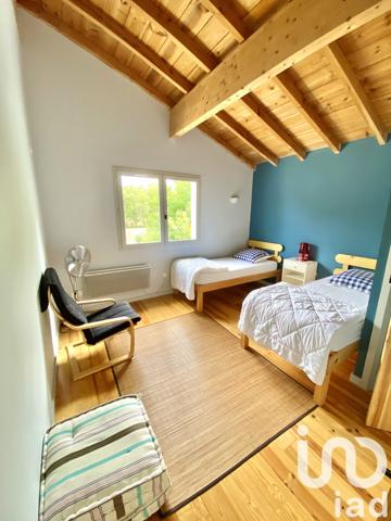 Maison à vendre 7 pièces 215 m² Saint-Julien-en-Born