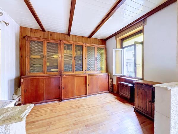 Maison idéalement placée, proche gare et commerces