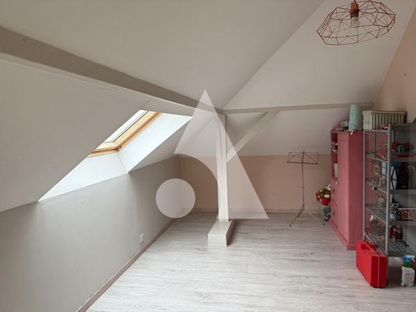 Maison 8 pièces 121.3 m2