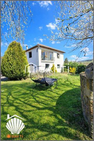 Charmante et grande maison de 180 m² avec un terrain de 1228m² – Charmant village de Saint Privat d'Allier