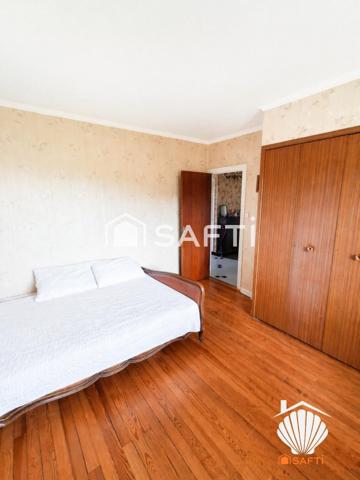Charmante et grande maison de 180 m² avec un terrain de 1228m² – Charmant village de Saint Privat d'Allier
