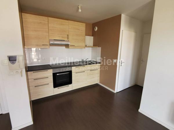Bel appartement T2 bis au 2ème étage d'une Résidence récente à Marly