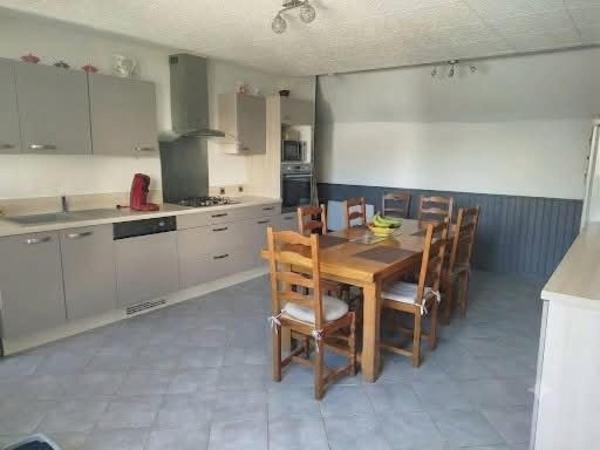 Maison de charme au coeur d'un village paisible