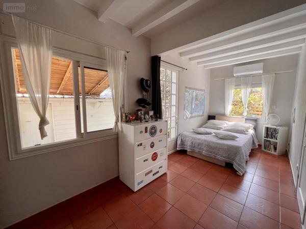 Maison à vendre à L'Étang-Salé à la Réunion (97427), ref : 97409-209