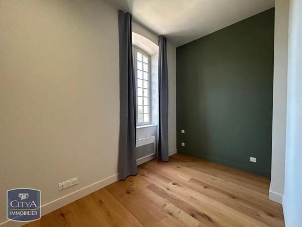 Appartement à louer 2 pièces 44m² Dole (39100)