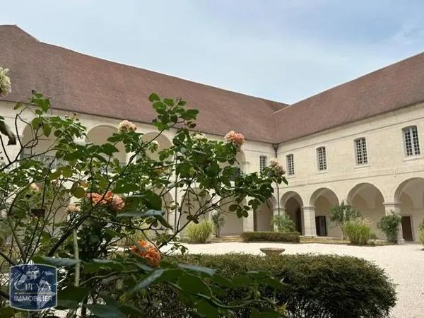 Appartement à louer 2 pièces 44m² Dole (39100)