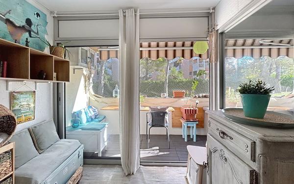 Appartement à vendre    2 pièces • 50,47 m2 Antibes