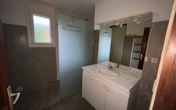 Appartement à louer    5 pièces • 155 m2 Mende