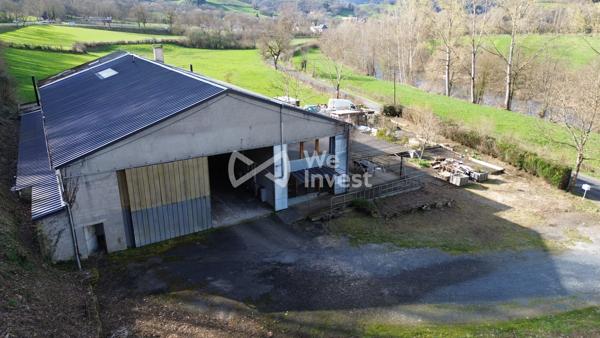 Hangar avec loft et ancien restaurant