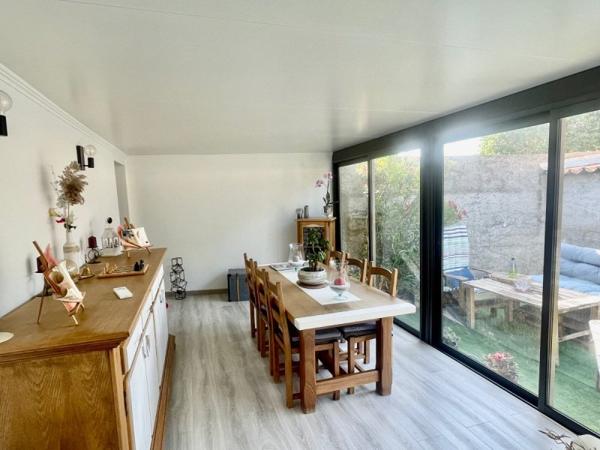 Vente / Maison à L'Isle-sur-la-Sorgue (84800)