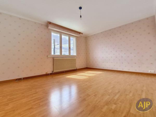 Vente maison La Roche Sur Yon : 231 298 € - AJP Immobilier La Roche-sur-Yon