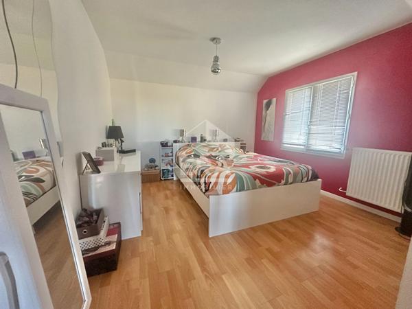 Maison à vendre à Sartrouville - 5 pièces, 3 chambres