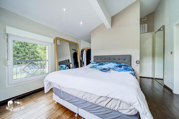 Coin-lès-Cuvry (57420) MAGNIFIQUE PROPRIETE DE 280M² SUR 50 ARES // 5 CH // PISCINE // TERRAIN PETANQUE // DOUBLE GARAGE