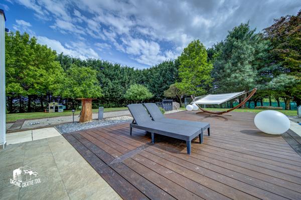 Coin-lès-Cuvry (57420) MAGNIFIQUE PROPRIETE DE 280M² SUR 50 ARES // 5 CH // PISCINE // TERRAIN PETANQUE // DOUBLE GARAGE