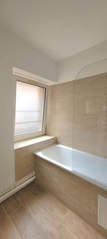 À vendre Appartement 55.72 m² - Saint-dié-des-vosges 88100