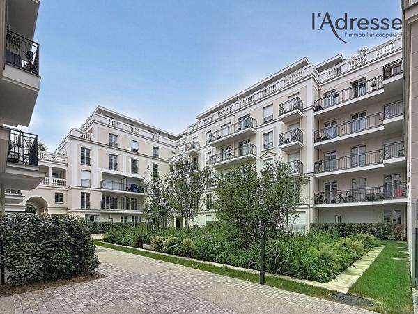 PUTEAUX/ Ampère - Appartement 3/4 pièces 76m² - 1 Terrasse - 1 Cave - 1 Parking
