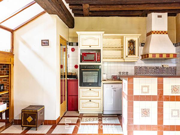 Maison atypique au sud de La Loire, à rénover