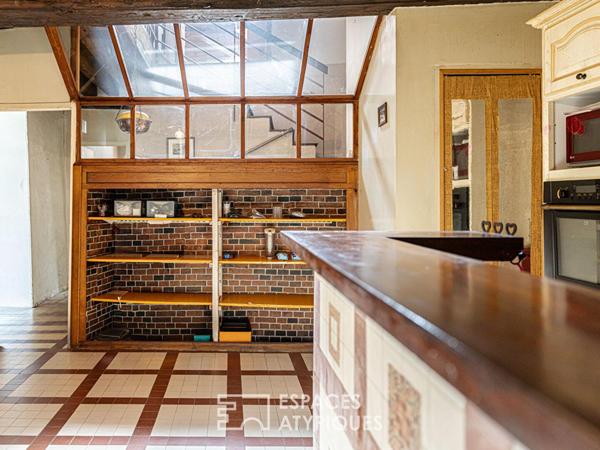 Maison atypique au sud de La Loire, à rénover