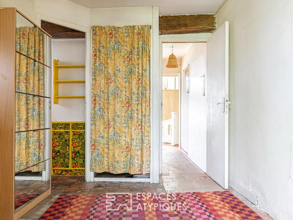 Maison atypique au sud de La Loire, à rénover