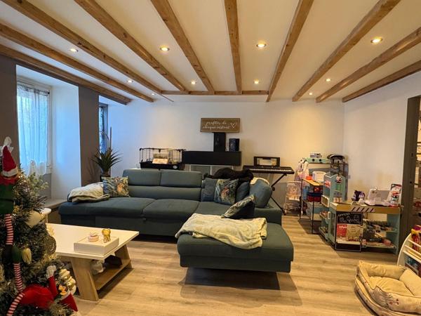 Maison rénovée avec jardin