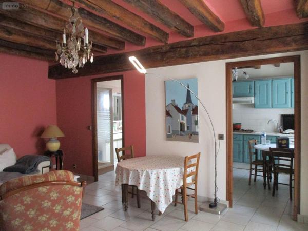 Maison restaurée à vendre à Chabris dans l'Indre (36210), ref : 27