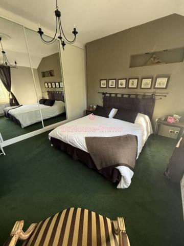 Maison à vendre 9 pièces de 166 m²