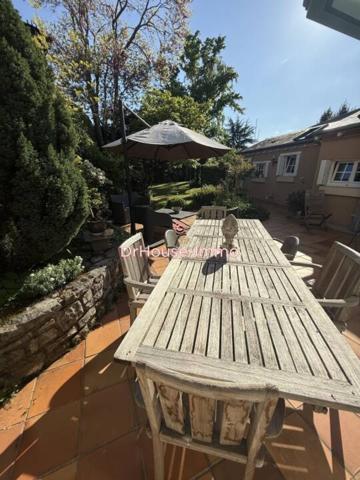 Maison à vendre 9 pièces de 166 m²