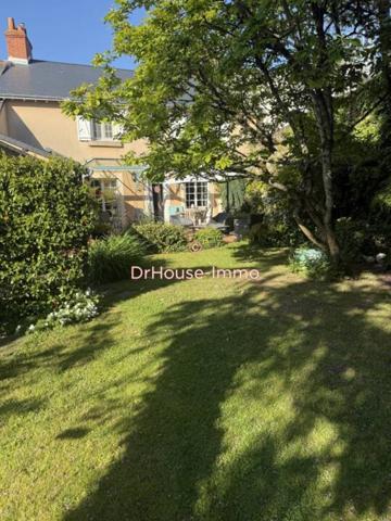Maison à vendre 9 pièces de 166 m²